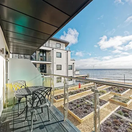 Beach Front 2Bed Sea View & Parking Ramsgate Exterior photo