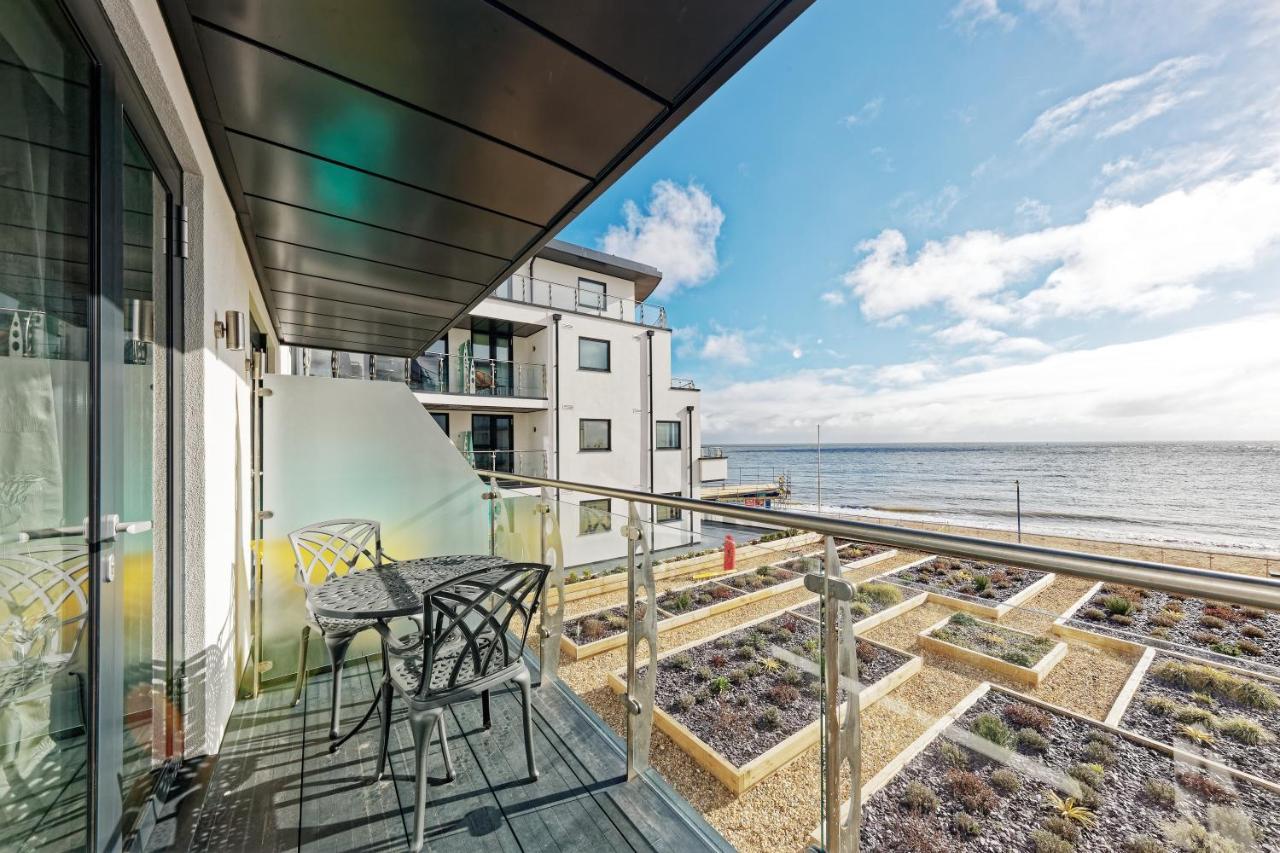 Front 2bed Sea View & Parking Apartamento